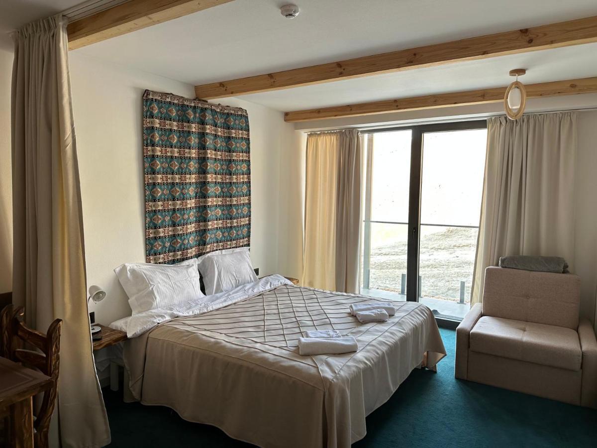 Atrium Mountain View Apartment, New Gudauri Luaran gambar